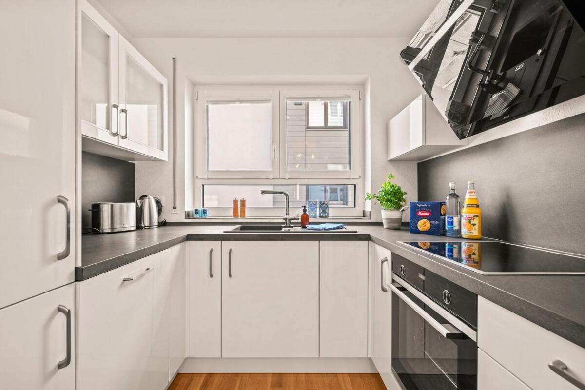Oscar's Apartment
